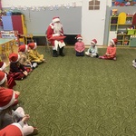 Mikołaj w przedszkolu.JPG